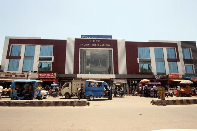 Hotel Sachin International, Haridwar Kankhal Экстерьер фото